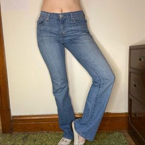 Levi’s y2k 515 boot cut mid rise jeans